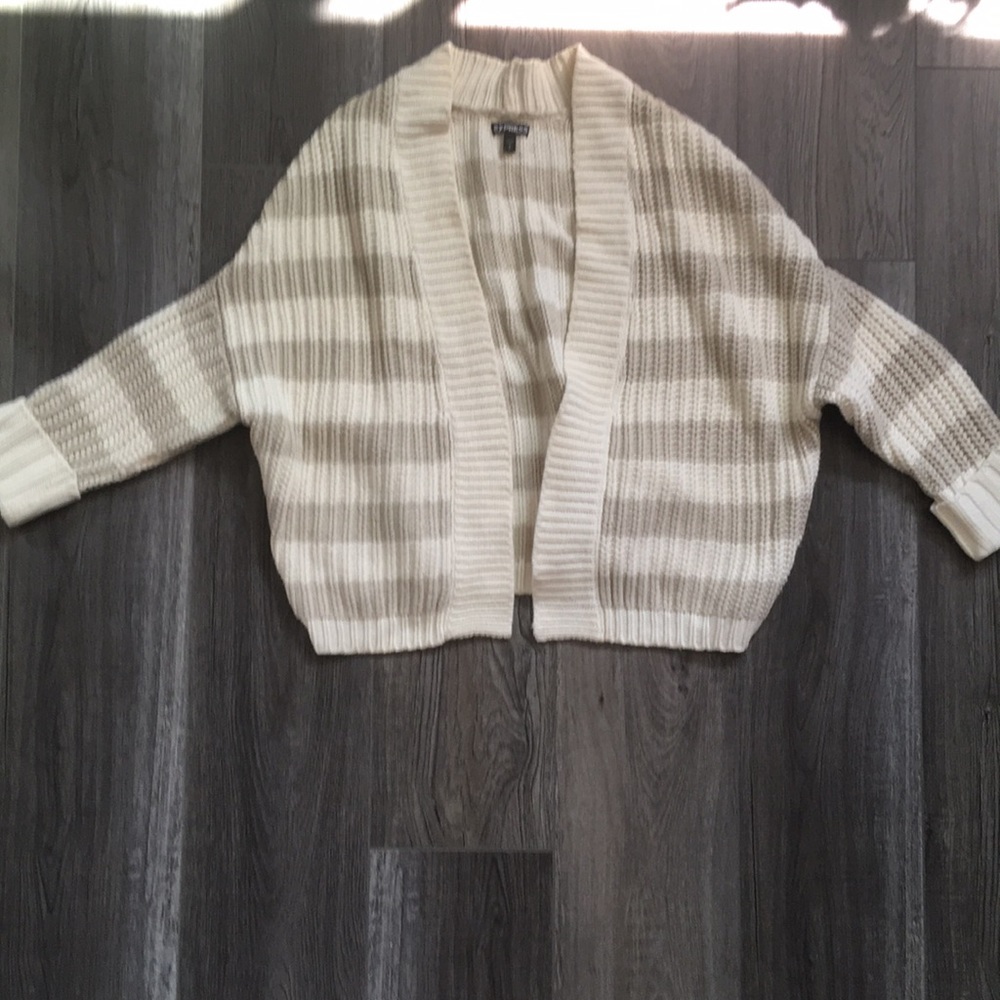 Knit sweater, 3/4 sleeves